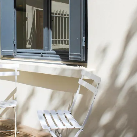 Charming House In With Terrace * Montreuil (Seine-Saint-Denis)